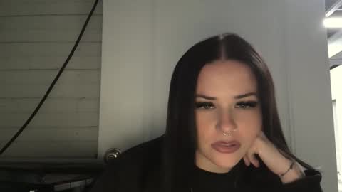 Snapshot of urrfavvsexyy chatting on December 5, 2025, 12:52 am urrfavvsexyy online show from December 5, 2025, 12:52 am