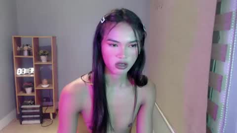 ursandra_xx online show from February 1, 2025, 2:02 pm