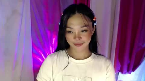 TYRA online show from November 19, 2025, 3:28 am