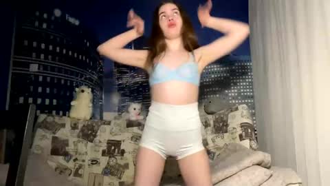 Snapshot of ursoulandheart chatting on January 19, 2025, 1:32 am Hannah online show from January 19, 2025, 1:32 am