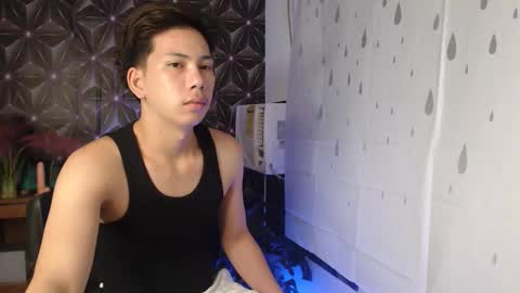 ursweet_jade online show from September 25, 2025, 10:41 am