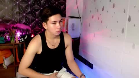 ursweet_jade online show from November 5, 2025, 10:26 am