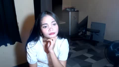ursweetdesire08 online show from June 17, 2026, 4:48 am