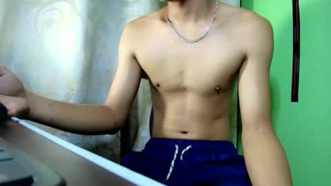 ursweetfucker_kimeya69 online show from October 29, 2025, 10:55 pm