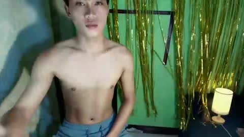 ursweetfucker_kimeya69 online show from November 24, 2025, 5:34 pm