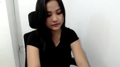 ursweetie_hannah online show from March 15, 2026, 9:15 am