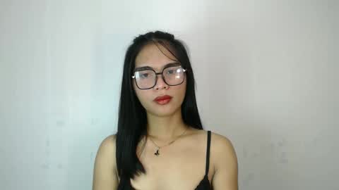 urtereshameow online show from April 3, 2026, 1:20 pm