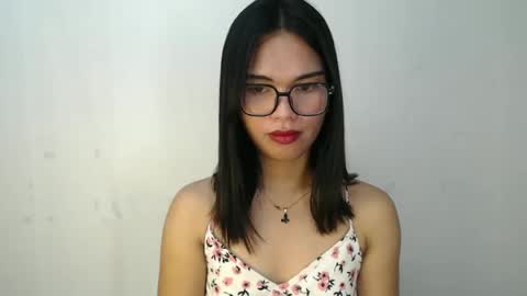 urtereshameow online show from April 19, 2026, 5:51 am