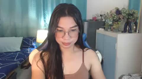 Ashley Kate Mateo Gray online show from October 22, 2025, 11:21 am