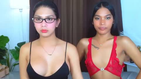 Snapshot of urwildest_margaret chatting on June 1, 2026, 4:41 pm urwildest_margaret online show from June 1, 2026, 4:41 pm