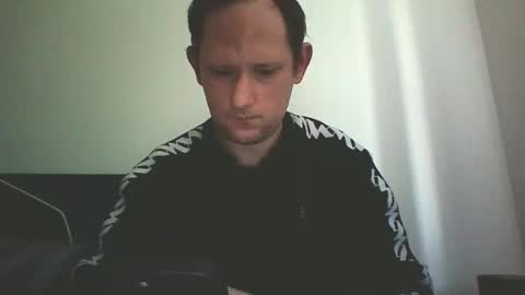 sub 4 u online show from December 2, 2024, 1:24 pm