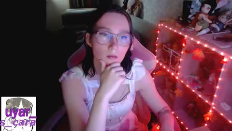 Snapshot of uyar_ chatting on October 8, 2025, 2:14 pm Cara online show from October 8, 2025, 2:14 pm