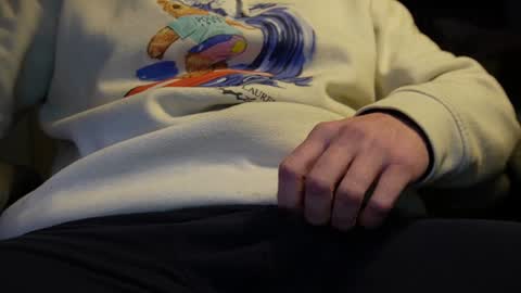 v_for_veng online show from December 23, 2024, 8:11 am