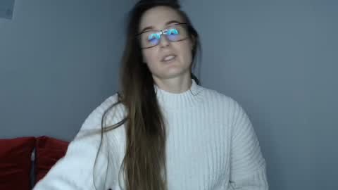 Valensiya online show from March 8, 2025, 9:40 pm