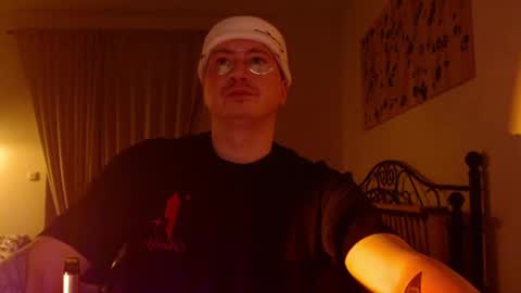 Snapshot of vacation__ chatting on February 13, 2025, 5:11 pm vacation__ online show from February 13, 2025, 5:11 pm