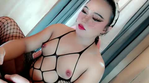 Snapshot of vae_sha chatting on November 23, 2025, 11:15 pm JESS - DONT FORGET TO FOLLOW ME AND GIVE ME THUMBS UP online show from November 23, 2025, 11:15 pm