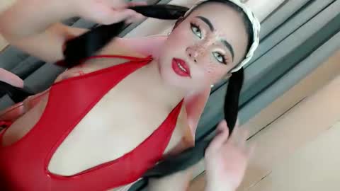 Snapshot of vae_sha chatting on December 21, 2025, 4:03 pm JESS - DONT FORGET TO FOLLOW ME AND GIVE ME THUMBS UP online show from December 21, 2025, 4:03 pm