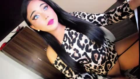 JESS - DONT FORGET TO FOLLOW ME AND GIVE ME THUMBS UP online show from June 7, 2026, 4:33 pm