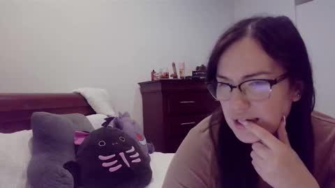 vagelicious online show from December 1, 2025, 10:04 pm