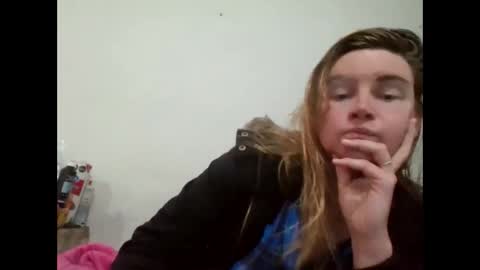 vagimosa online show from February 15, 2026, 4:09 am