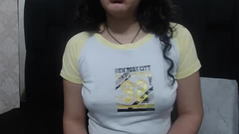 Vainilla online show from March 10, 2025, 2:06 am