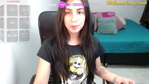 valentina online show from December 22, 2025, 4:09 am