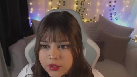 Snapshot of val_luv chatting on June 30, 2026, 2:01 am val online show from June 30, 2026, 2:01 am