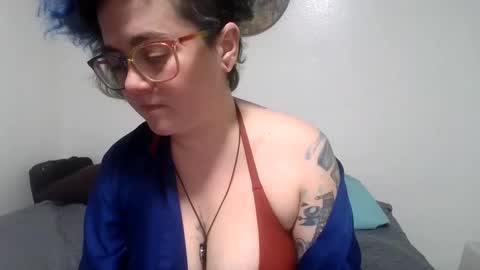 Snapshot of valarieak chatting on October 9, 2025, 9:57 pm valarieak online show from October 9, 2025, 9:57 pm