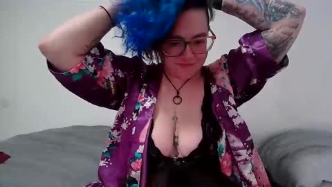 Snapshot of valarieak chatting on March 28, 2026, 1:38 am valarieak online show from March 28, 2026, 1:38 am