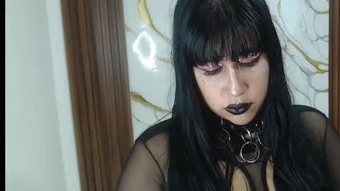 Snapshot of valen_ross7 chatting on March 22, 2026, 10:07 am valen_ross7 online show from March 22, 2026, 10:07 am