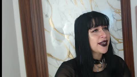 Snapshot of valen_ross7 chatting on April 2, 2026, 2:37 pm valen_ross7 online show from April 2, 2026, 2:37 pm