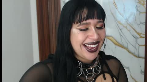 Snapshot of valen_ross7 chatting on April 7, 2026, 9:21 am valen_ross7 online show from April 7, 2026, 9:21 am