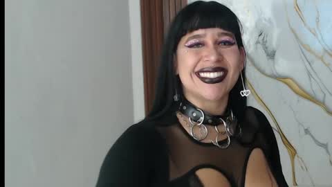 Snapshot of valen_ross7 chatting on April 10, 2026, 8:41 am valen_ross7 online show from April 10, 2026, 8:41 am