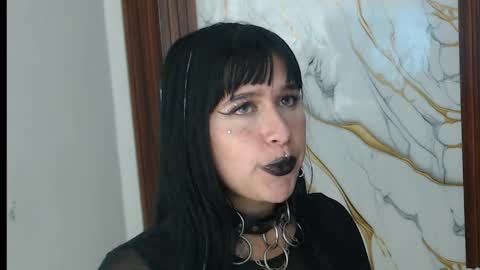 Snapshot of valen_ross7 chatting on April 13, 2026, 6:02 pm valen_ross7 online show from April 13, 2026, 6:02 pm