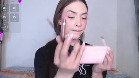 IG-valen mendoza99  twitter valenthompson99 online show from February 16, 2026, 11:34 pm