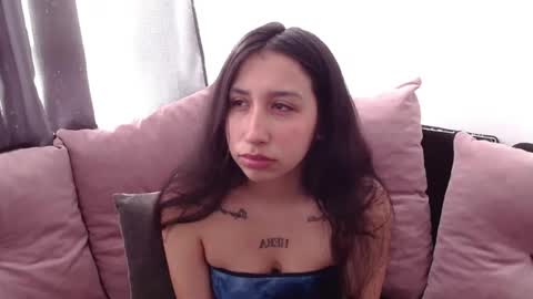 Snapshot of valen_tina33 chatting on May 20, 2026, 12:22 pm Valentina online show from May 20, 2026, 12:22 pm