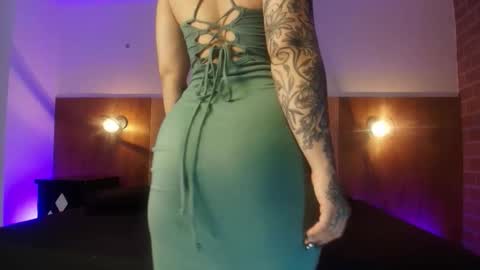 Valen online show from March 4, 2026, 12:55 pm