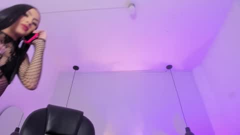 Snapshot of valenn__smith chatting on February 4, 2025, 6:38 pm Valentina online show from February 4, 2025, 6:38 pm