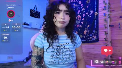 valentina online show from October 3, 2025, 3:58 am
