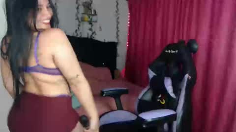 Snapshot of valenthina_96 chatting on September 20, 2025, 3:51 am valenthina_96 online show from September 20, 2025, 3:51 am