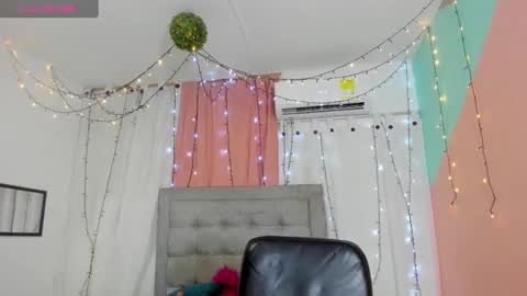 Valentina online show from January 20, 2025, 6:31 am