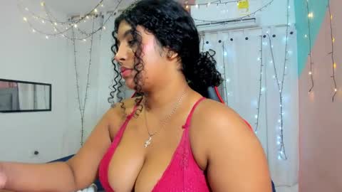 Valentina online show from February 6, 2025, 9:53 am