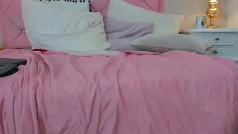 Snapshot of valentina_angel_1 chatting on April 12, 2026, 11:15 am Valentina online show from April 12, 2026, 11:15 am