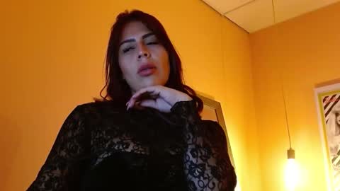 Snapshot of valentina_camposs chatting on February 4, 2026, 6:47 pm valen online show from February 4, 2026, 6:47 pm