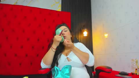 Snapshot of valentina_coba11 chatting on February 2, 2026, 7:45 pm Valentina online show from February 2, 2026, 7:45 pm