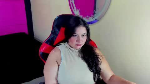Snapshot of valentina_coba11 chatting on March 5, 2026, 8:16 pm Valentina online show from March 5, 2026, 8:16 pm