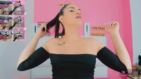 Snapshot of valentina_princess_ chatting on July 13, 2026, 5:43 am valentina_princess_ online show from July 13, 2026, 5:43 am