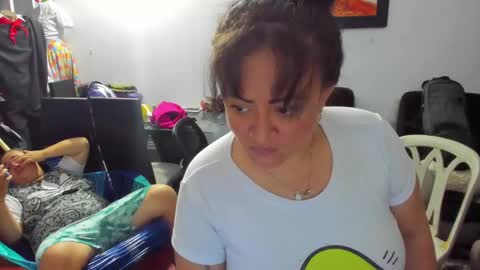 valentina online show from February 22, 2025, 1:00 am