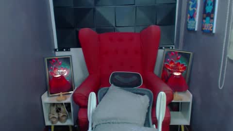 JM  DONT FORGET TO FOLLOW ME online show from March 6, 2025, 9:42 pm