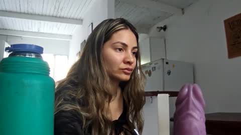 Snapshot of valentinaseleni24 chatting on October 9, 2025, 7:01 pm valentinaseleni24 online show from October 9, 2025, 7:01 pm